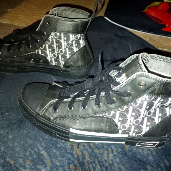 Designer shoes - Picture 2 of 6